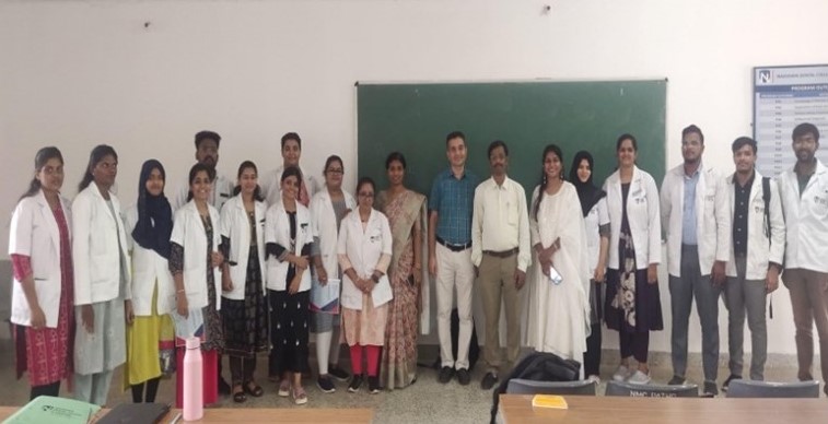 Department Of Oral Medicine & Radiology Conducted a Pharmacovigilance Program on 21st September